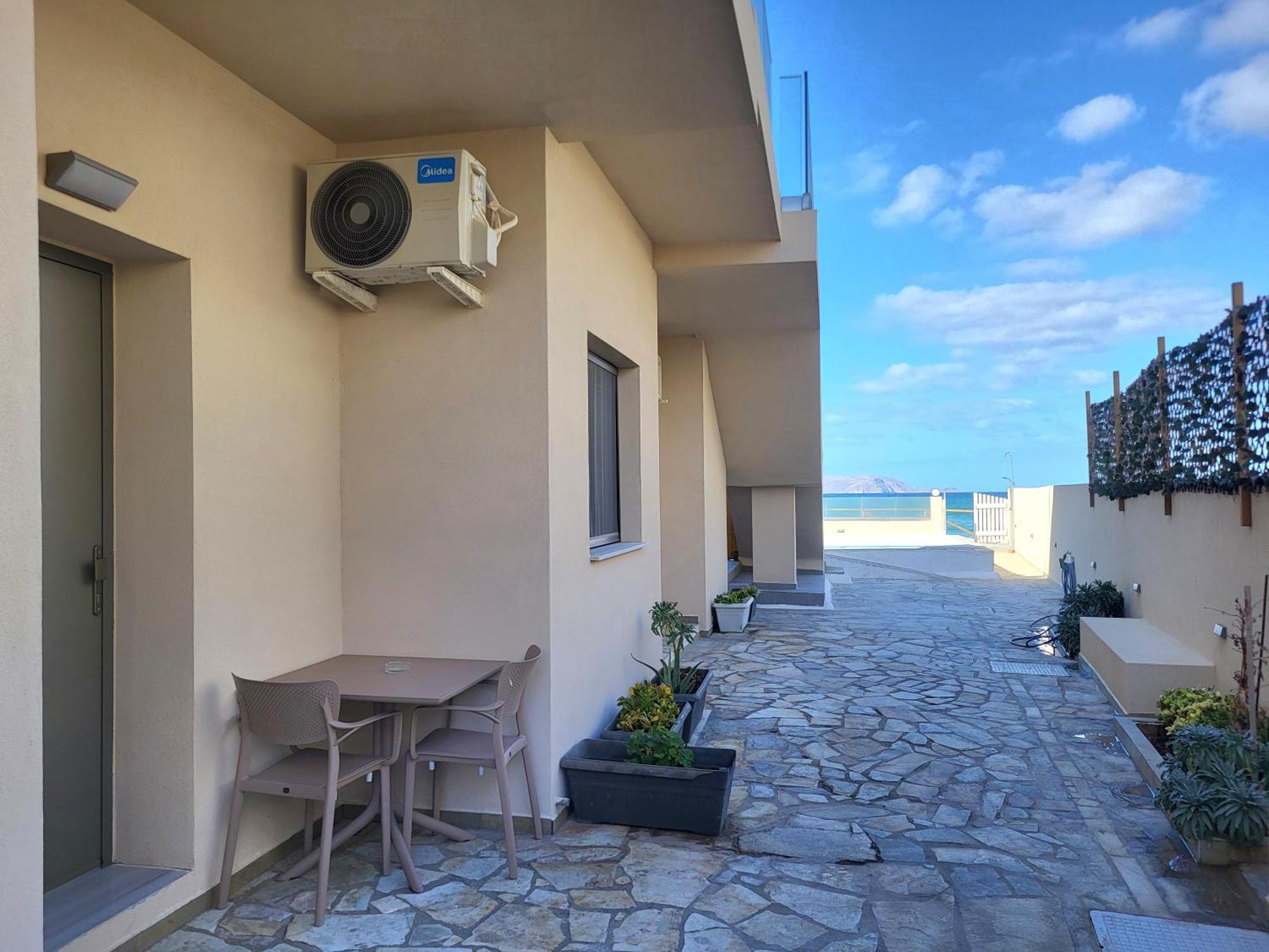 Almare Beach Kokkini Hani Bagian luar foto